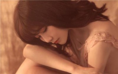 ​怎么哄女孩子开心的套路