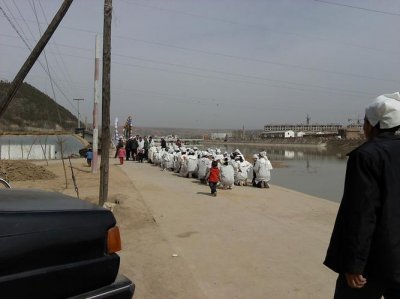 ​奔丧是什么意思（怎么理解奔丧的意思）