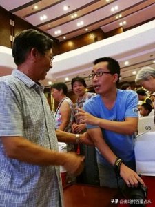 ​许都大剧院合影豫剧名家艾立