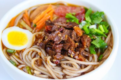 ​风味独特饮食江西米粉，制作简单，快收藏