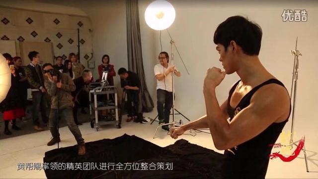 《叶问4》开拍前，面对娱乐记者，陈国坤说：没人比我更像李小龙