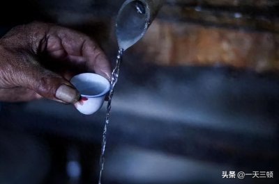 ​几十元的酱香酒能喝吗？揭秘酱酒市场“真面目”，低于该价不建议