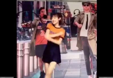 抖音惊现代古拉k2.0，颜值美过本尊，竟然是个女装大佬？