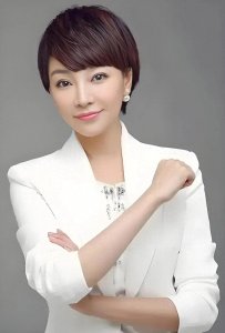 ​主持人王蓝一