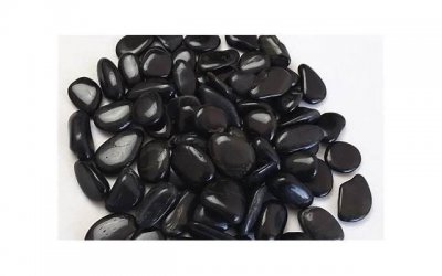 ​锆石戴久了会不闪吗 锆石不亮了还能恢复吗