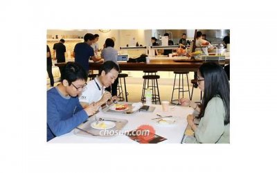 ​双子座与摩羯座：完美的互补伙伴和爱情中的甜蜜