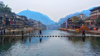 ​旅行随笔：著名作家沈从文小说里的“边城”到底在哪里？