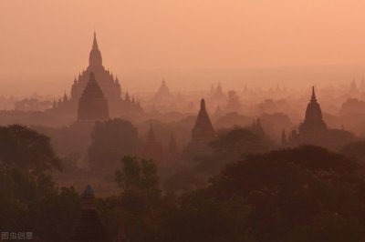 ​推荐三本依靠养鬼，养尸修仙的小说，当魔头的感觉真好