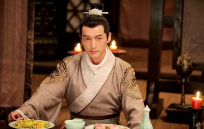 ​沉香灰烬闻檀小说集：《良陈美锦》陈三爷《首辅养成手册》看了吗