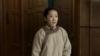 ​再看《伪装者》：才懂明诚的养母桂姨，为何拼死也要令明家毁灭