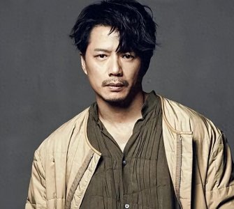 ​饰演“硬汉”的5位演员，有的性张力爆棚，有的涂脂抹粉让人尴尬