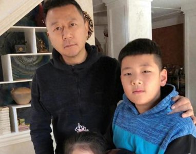 ​重庆美女李燃：嫁给大17岁演员郭涛，生一儿一女，风光背后是辛酸