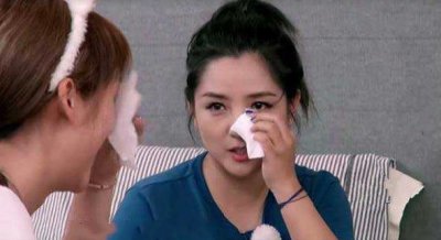 ​时隔半年多，何洁首谈“婚内出轨”：不想“伺候”他疯狂的欲望！