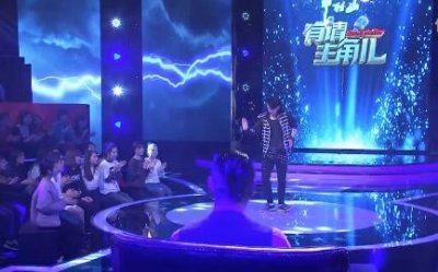 ​有请主角儿煤球哥自创疯子舞 李新义个人资料微博