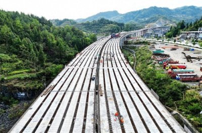 ​张南高速宣咸段建设加快推进
