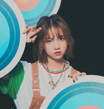 陈乐一的外表清新可爱，用努力与拼搏，不辜粉丝对她的期望