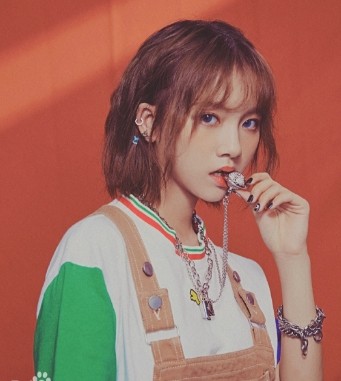 陈乐一的外表清新可爱，用努力与拼搏，不辜粉丝对她的期望