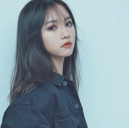 陈乐一的外表清新可爱，用努力与拼搏，不辜粉丝对她的期望