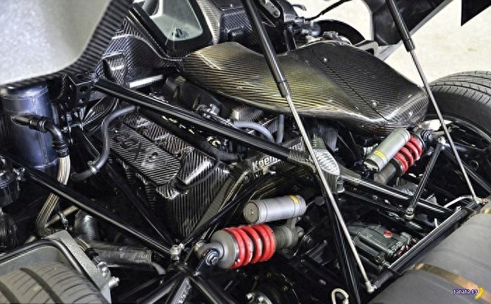 拳王梅威瑟的全新跑车,售价数千万,与他的拳头一样快