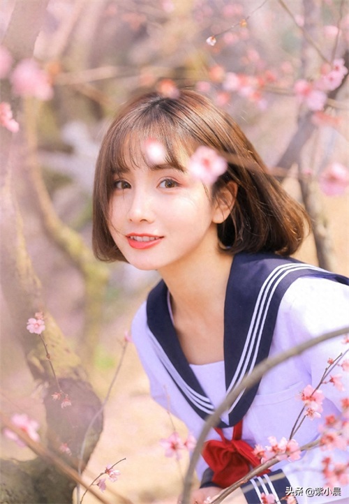 清纯JK美女制服美腿性感写真，这些撩人的小姐姐，有谁顶得住。