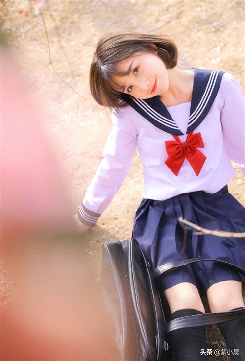 清纯JK美女制服美腿性感写真，这些撩人的小姐姐，有谁顶得住。