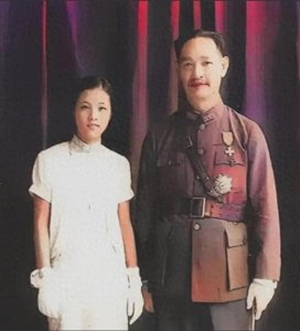 ​抗日将领程潜的妻子有多美？俩人相差37岁，怀孕16次被宠成公主