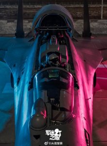 ​收藏这把慑敌利刃！歼16高清壁纸来了