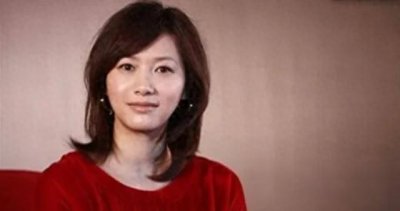 ​主动给王朔买房让他吃软饭，和成龙车内接吻，徐静蕾为何至今未婚