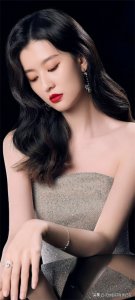 ​精选高清壁纸|冷艳性感，破茧而飞的乔欣