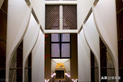 ​“东方小巴黎”--巴鲁特