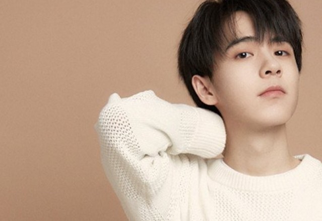 郑人予资料及简介图片 他是少年之名中的一匹黑马