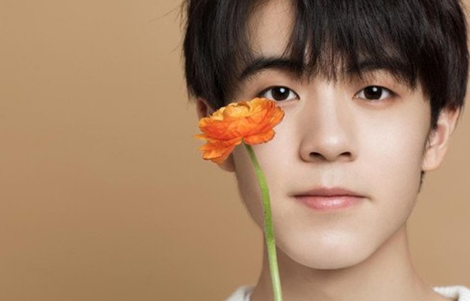 郑人予资料及简介图片 他是少年之名中的一匹黑马