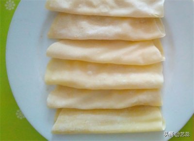 ​蒸饼这样做简单快捷，现做现吃，可卷菜可蘸酱也可直接吃