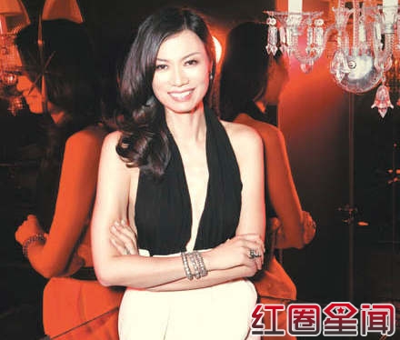 邓文迪面相旺夫是真的假的 邓文迪挺身救夫为什么会离婚?