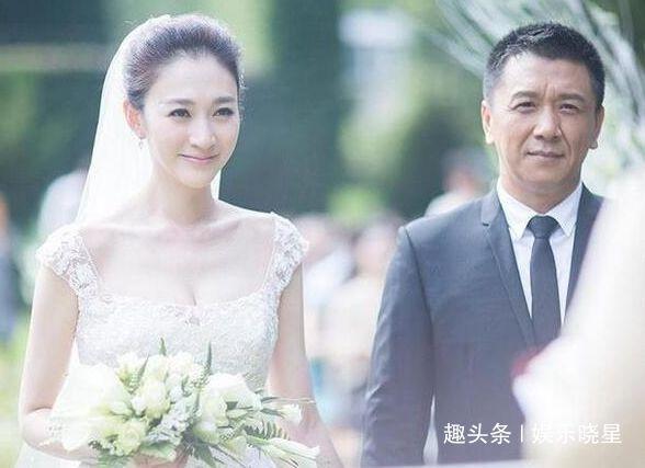 梅婷为他花尽积蓄，李小冉为他两度怀孕，如今年近50再结新欢