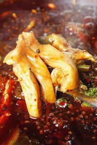 ​四川人教你如何调制一个正宗的火锅油碟？