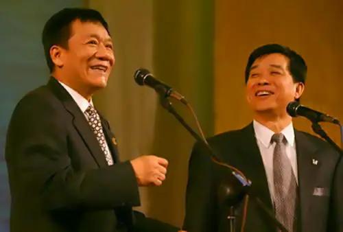 德云社三十年经典相声（传统相声扒马褂）(2)