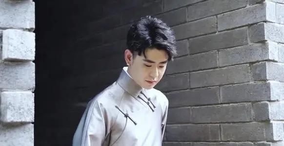 德云社三十年经典相声（传统相声扒马褂）(8)