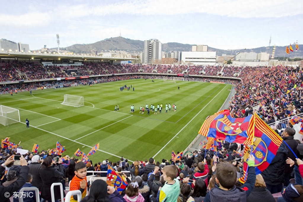 既然是梅西的球迷，那就来认识一下巴萨吧！