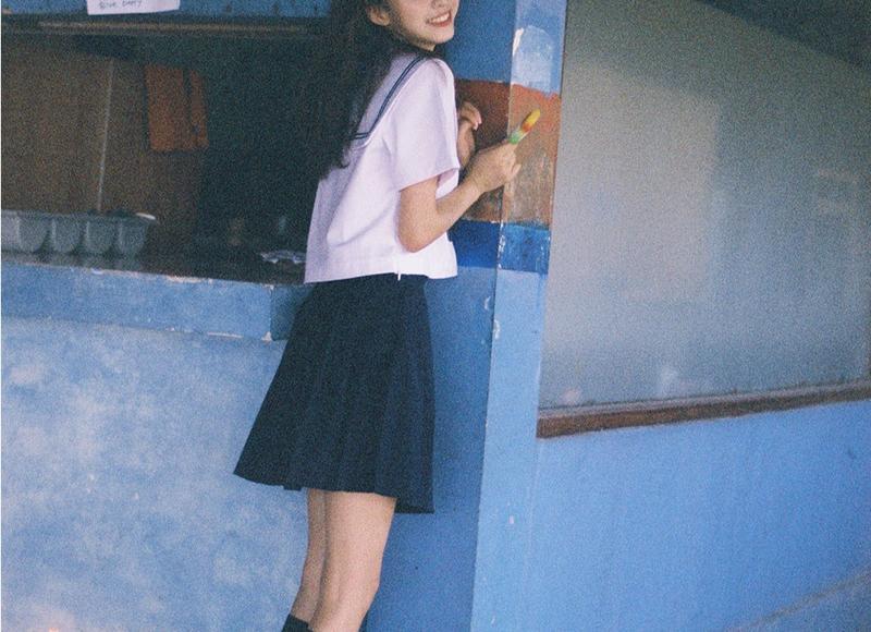 男子去深夜场所玩耍，意外碰到妻子在内工作，妻子：和他没感情了