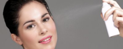 ​用了蜜粉后还可以用定妆喷雾吗