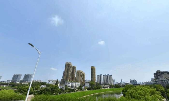 两个胖子, 猜安徽的一座大城市, 它带领全省进入快速发展阶段