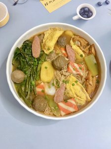 ​在家自己做清汤麻辣烫的做法 自制清汤麻辣烫最经典的做法，简单易学好上手