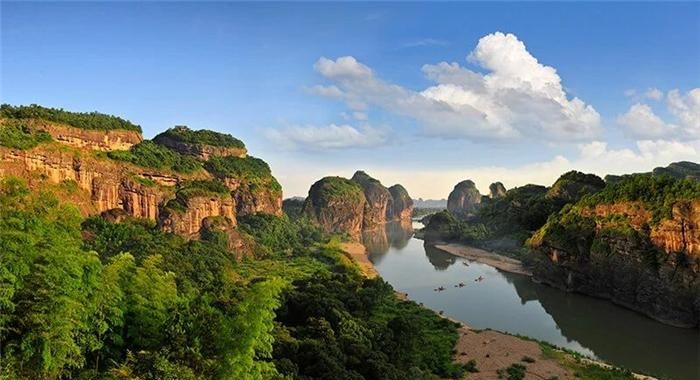 江西龙虎山是道教圣地吗