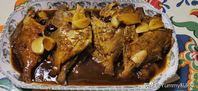 红烧平鱼的做法和步骤（鲜香美味的红烧平鱼）(1)