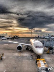 ​香港机场叫什么名字(香港启德国际机场)