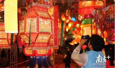 ​代表东莞参展，洪梅花灯亮相中国（兴宁）花灯文化节