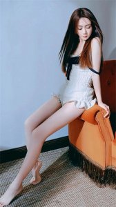 ​刘芸：从《三重门》到婚姻的直爽“辣妹子”