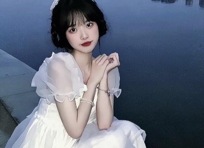 ​暗恋一个人是什么感觉？你对她有没有暗恋的感觉？