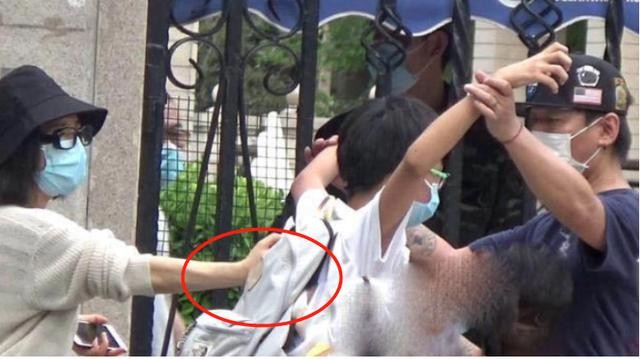 陈羽凡白百合高调复合（陈羽凡录音室玻璃影子疑似白百何）